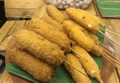 HOT DOG Hàn Quốc chưa bao giờ rẻ đến thế